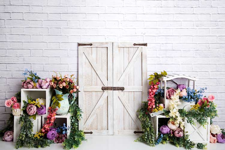 Kate primavera coloridas flores puerta de granero Telón de fondo Diseñado por Megan Leigh Photography