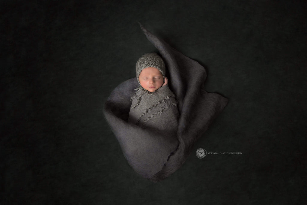 Katebackdrop：Kate Around Cold Black, Green and Light Middle Gray Abstract Textured Backdrop