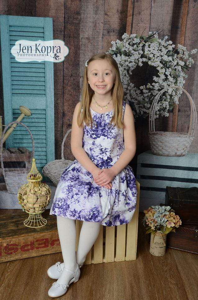 Katebackdrop£ºKate Wood Wall Flowers Basket Decorations Spring Backdrop for Photography Designed by Tyna Renner