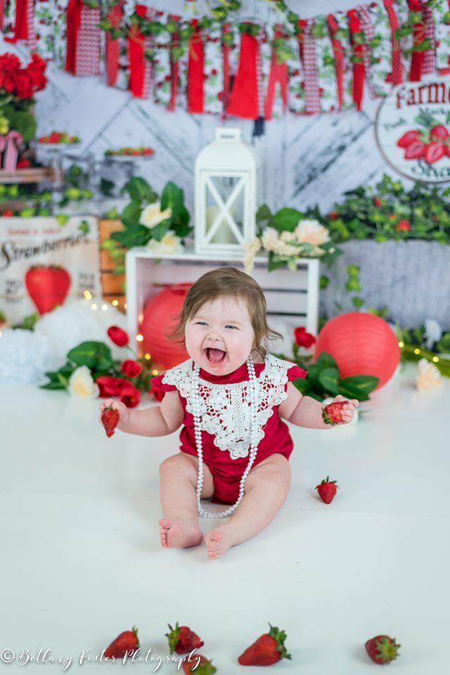 Katebackdrop£ºKate Summer Strawberry White Wooden Board With Banners Backdrop