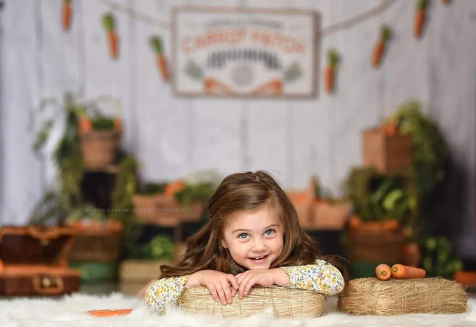 Katebackdrop：Kate Carrot Patch Easter Backdrop Designed by Megan Leigh Photography