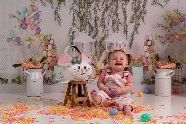 Kate Pascua con conejos Fondo floral para fotografía