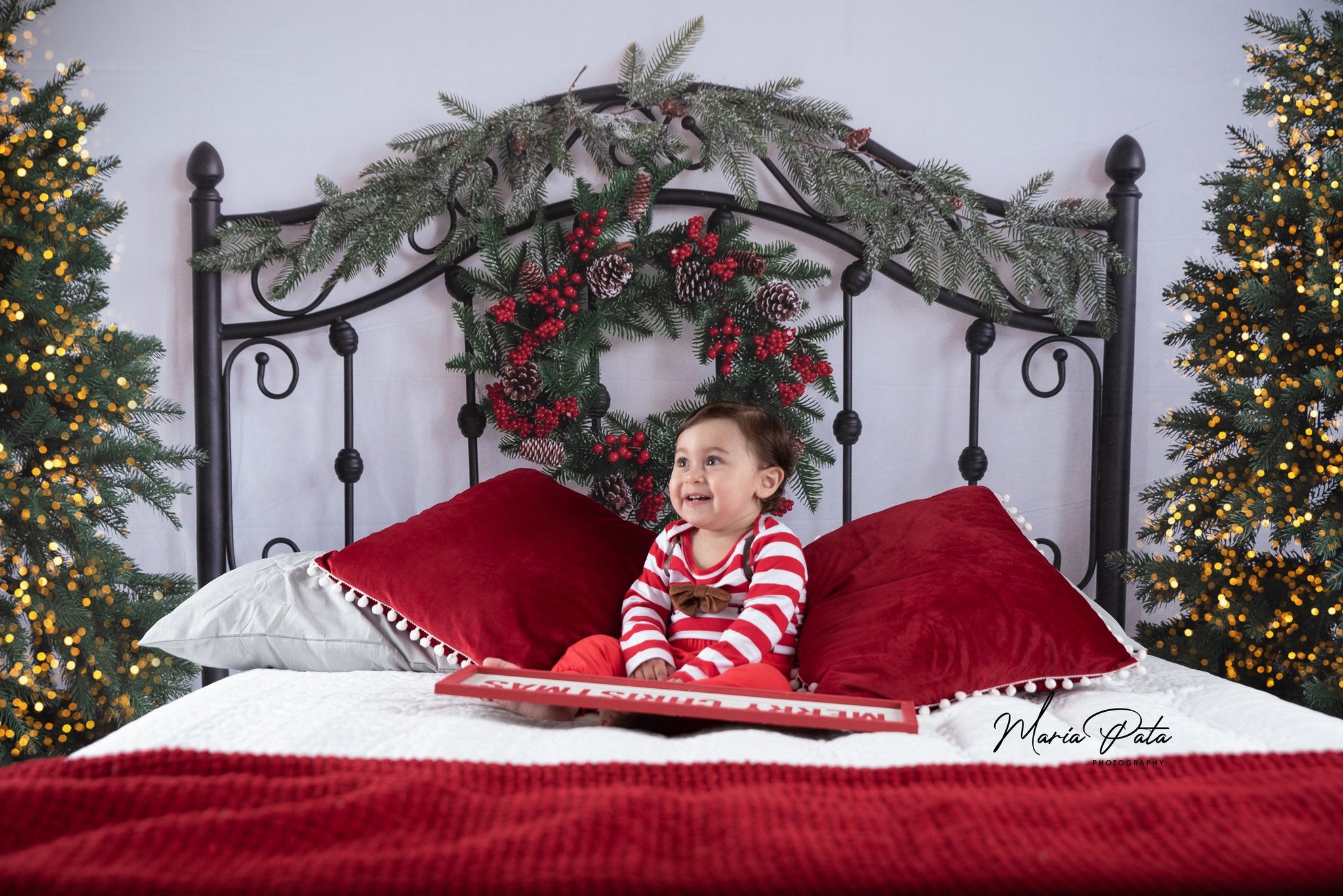 Kate Telón de fondo de cabecera de cama de Navidad diseñado por Emetselch
