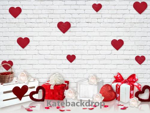 Kate Ladrillo blanco regalo de San Valentín corazones rojos flores fondo para fotografía