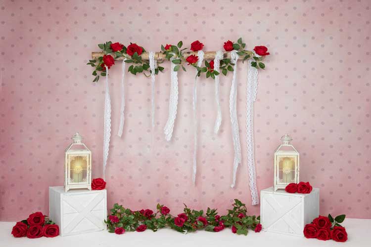 Cargar imagen en el visor de la galería, Kate Fondo de pared rosa con rosas de San Valentín diseñado por Emetselch