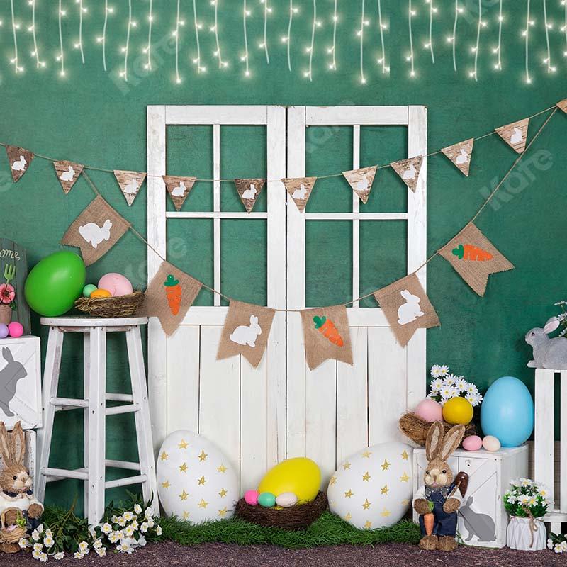 Kate Huevo de Pascua Conejito Linterna Puerta blanca Fondo verde Diseñado por Emet Selch