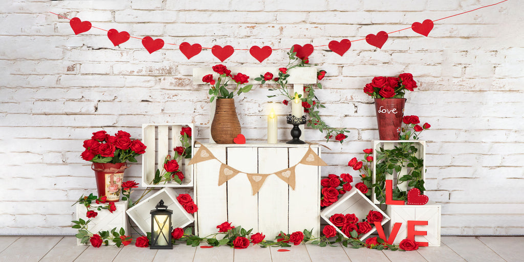 Kate Soporte de rosas de San Valentín Fondo de pared de ladrillo blanco diseñado por Emetselch