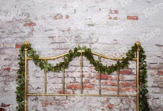 Katebackdrop：Kate Half Brass Bed with Ivy Headboard Brick Wall Backdrop Designed by Pine Park Collection