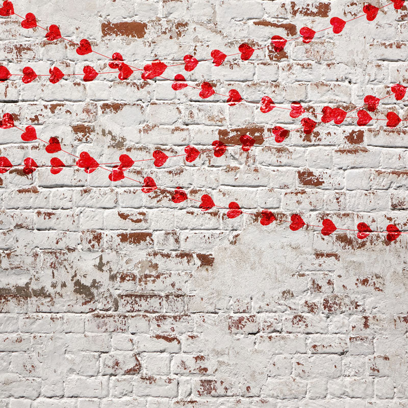 Kate Pared de ladrillo blanco con corazones rojos Fondo de San Valentín para fotografía diseñado por Jerry_Sina