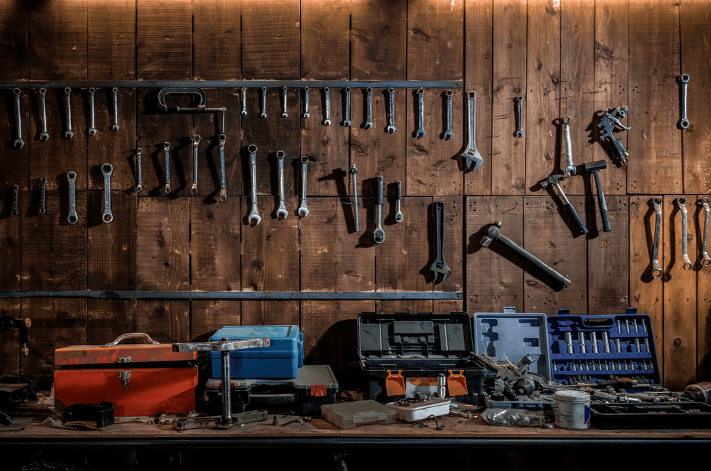 Katebackdrop：Kate Tool shelf against a table vintage garage backdrop for boy/Father's Day