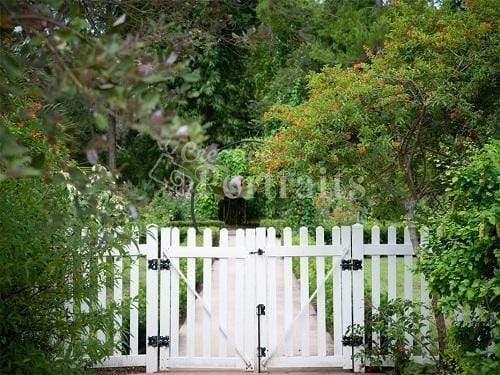 Katebackdrop£ºKate Spring Garden White Fence Backdrop for Photography Designed by Tyna Renner