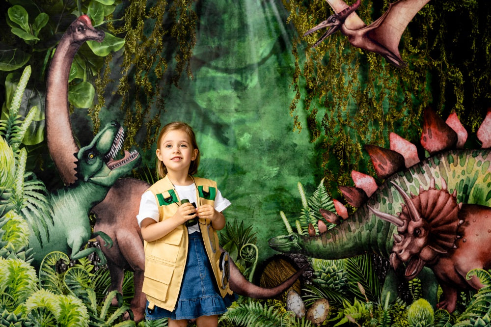 Cargar imagen en el visor de la galería, Kate Fondo de cumpleaños de dinosaurios de aventura en la selva diseñado por Mandy Ringe Photography