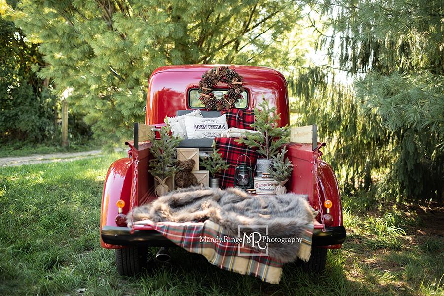 Kate Fondo de camión de Navidad rojo diseñado por Mandy Ringe Photography